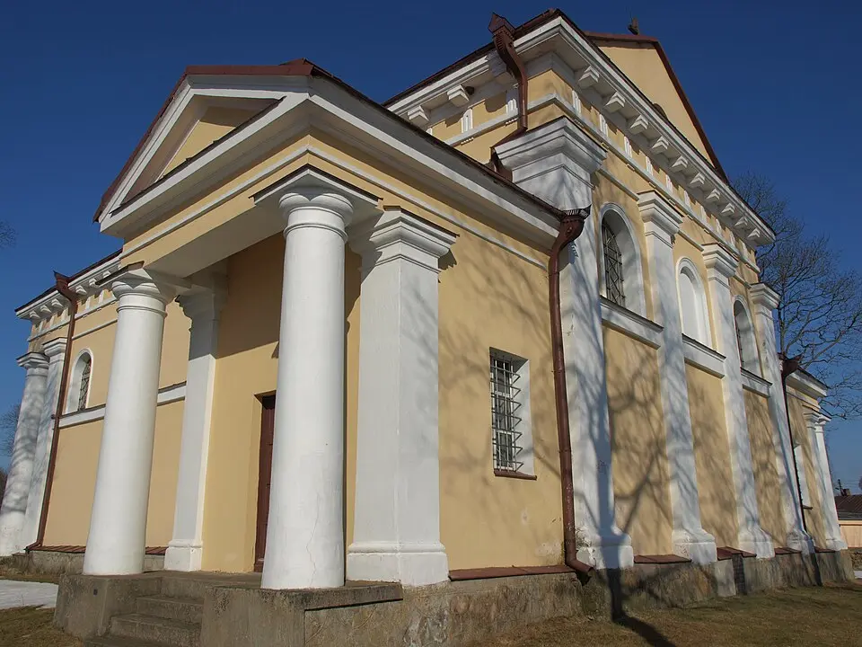 Nedzingės Švč. Trejybės bažnyčia