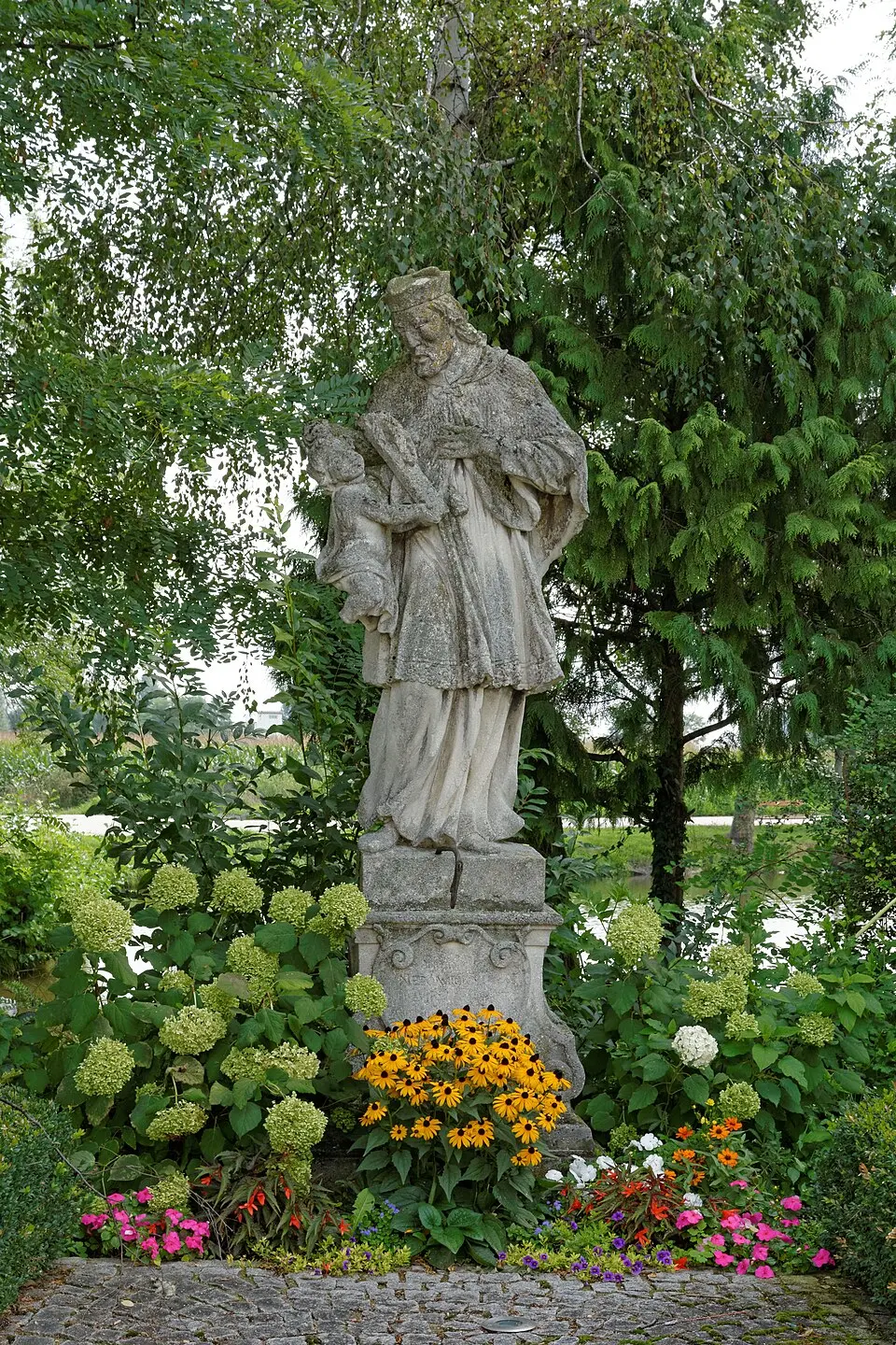 Bild: Robert Heilinger · CC BY-SA 3.0 Figurenbildstock hl. Johannes Nepomuk