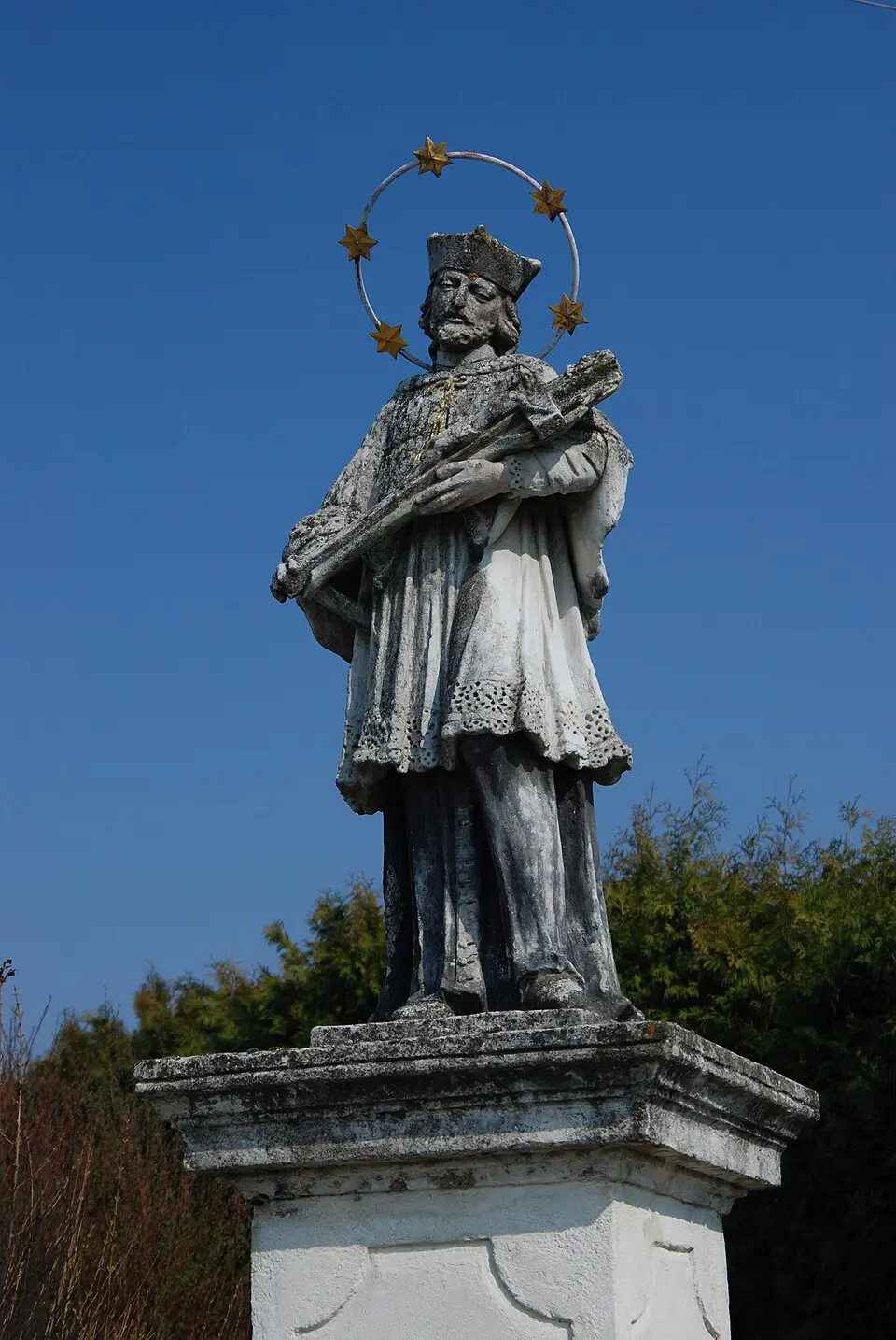 Image: Ueb-at · CC BY-SA 3.0 Figurenbildstock hl. Johannes Nepomuk
