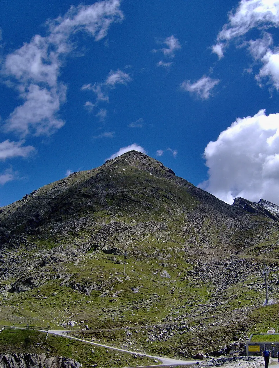 Image: Tubantia · CC BY-SA 3.0 Neunerkogel