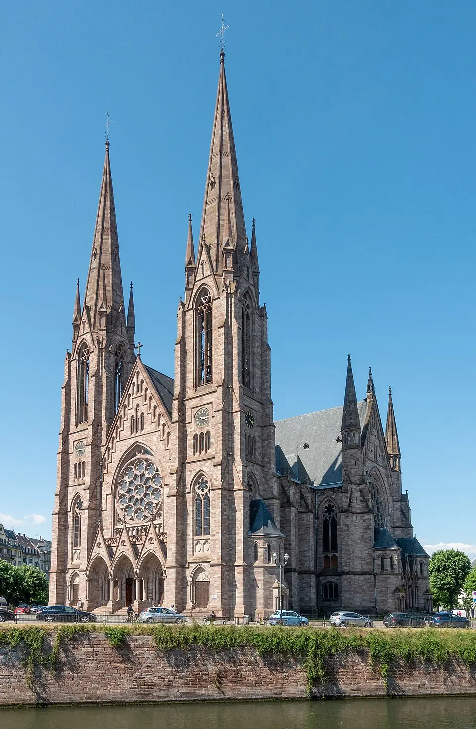Obrázek: Kent Wang from Barcelona, Spain · CC BY-SA 2.0 église Saint-Paul de Strasbourg