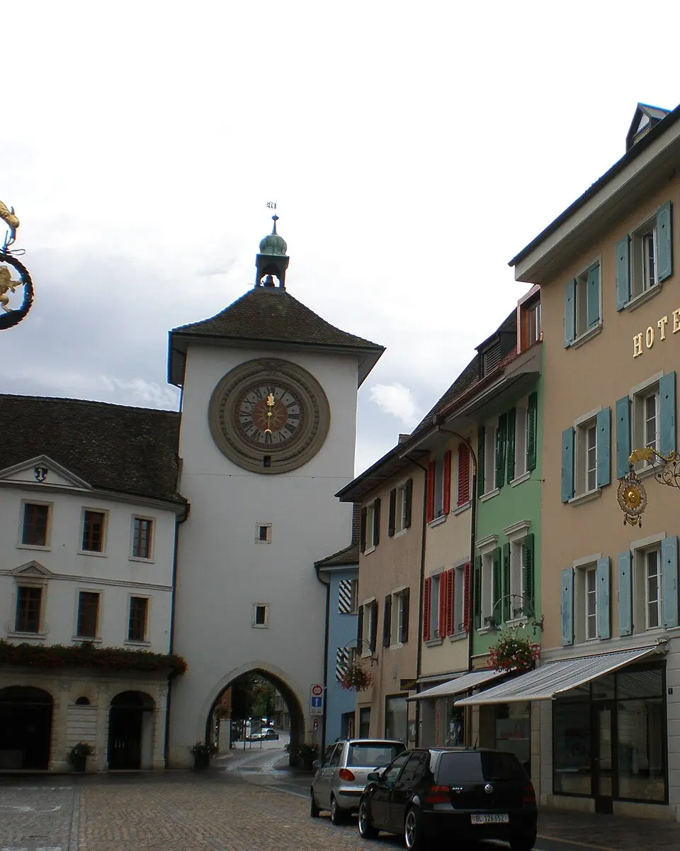 Image: Katrin Gilger · CC BY-SA 2.0 City Hall with Upper Gate