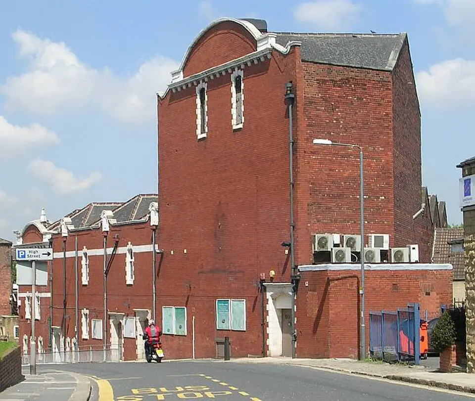 New Pavilion Cinema