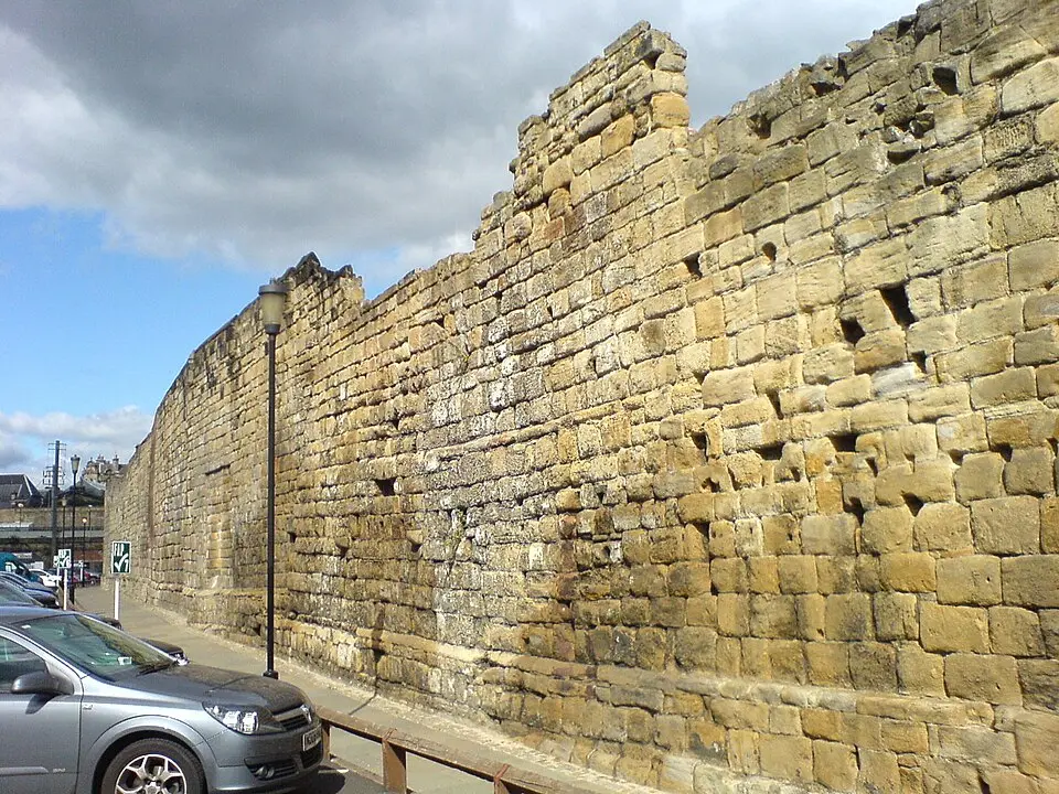 Newcastle town wall