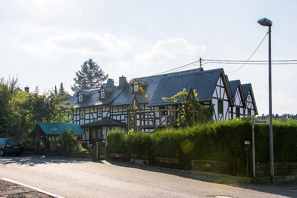 Strassenhaus