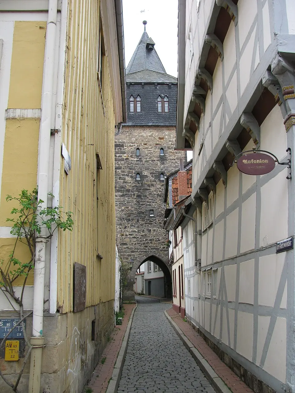 Image: GeorgDerReisende · CC BY-SA 4.0 Kehrwieder Turm