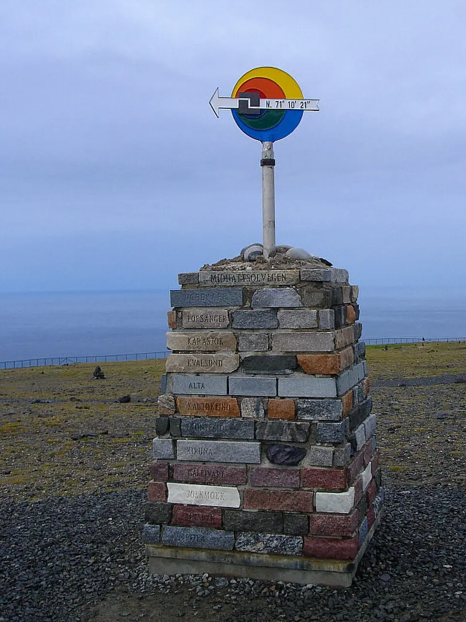 Mitternachtssonnen-Denkmal