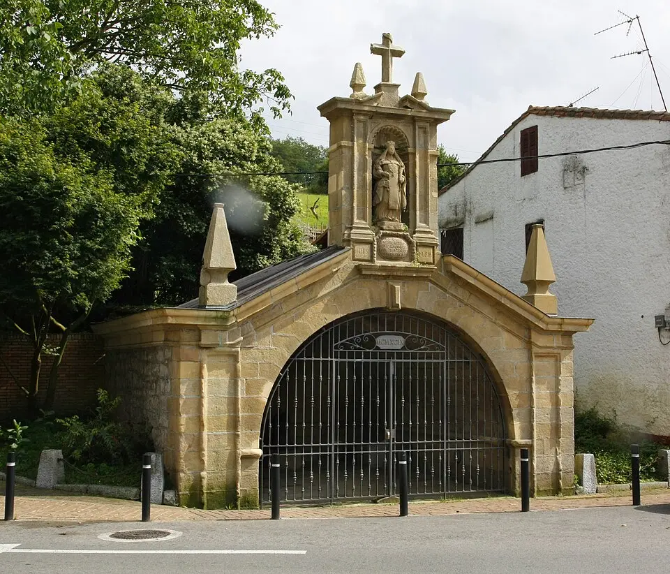 Fuente De Santa Elena