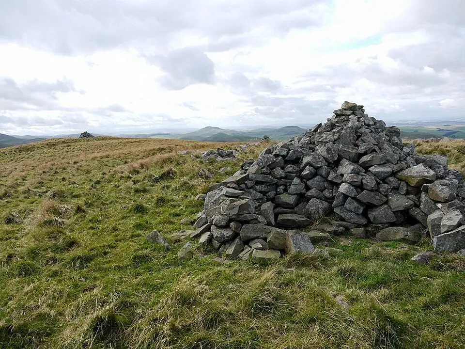 Northern ring cairn on Coldsmouth Hill