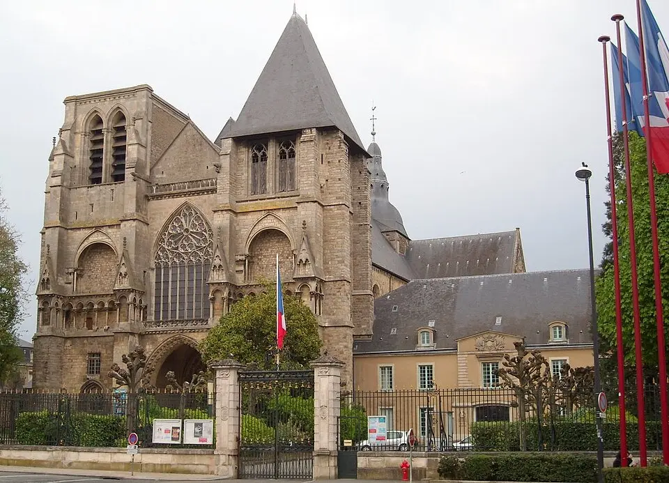 Slika: Benchaum · CC BY-SA 3.0 église Notre-Dame de la Couture