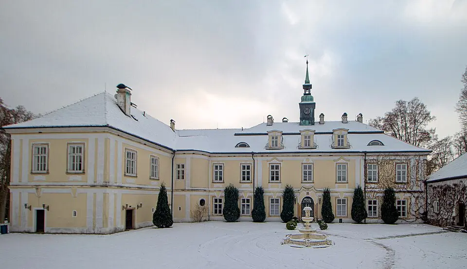 Bild: VitVit · CC BY-SA 4.0 Schloss Nový Berštejn