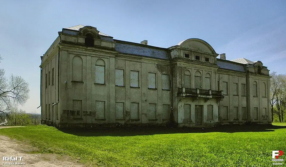 Zespół pałacowy