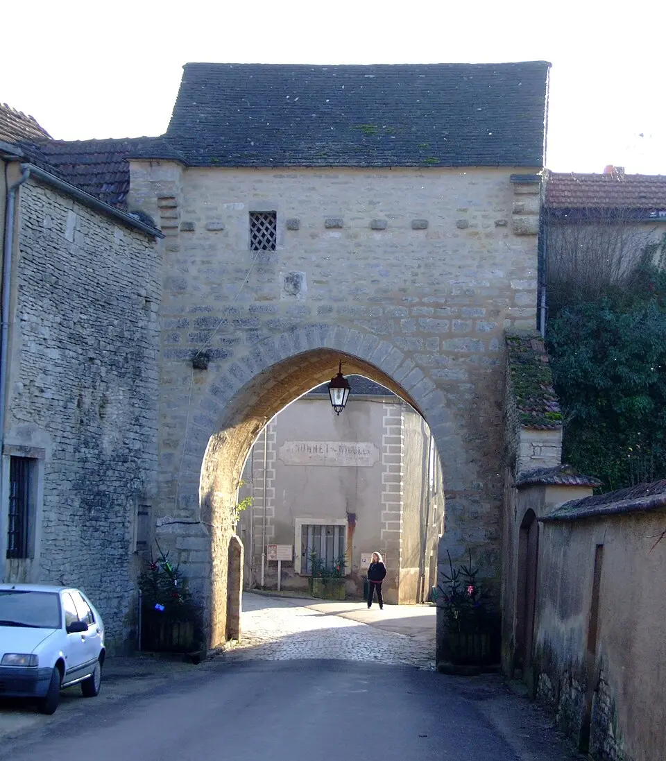 Gate of Tonnerre
