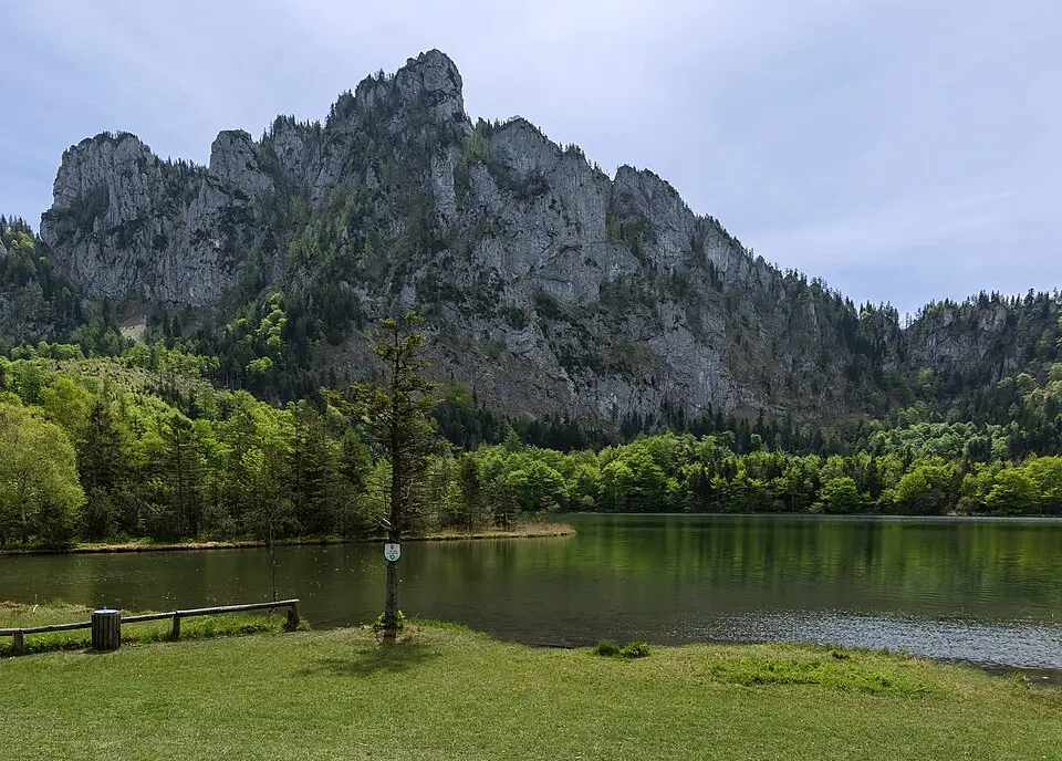 Slika: Isiwal · CC BY-SA 3.0 AT Katzenstein