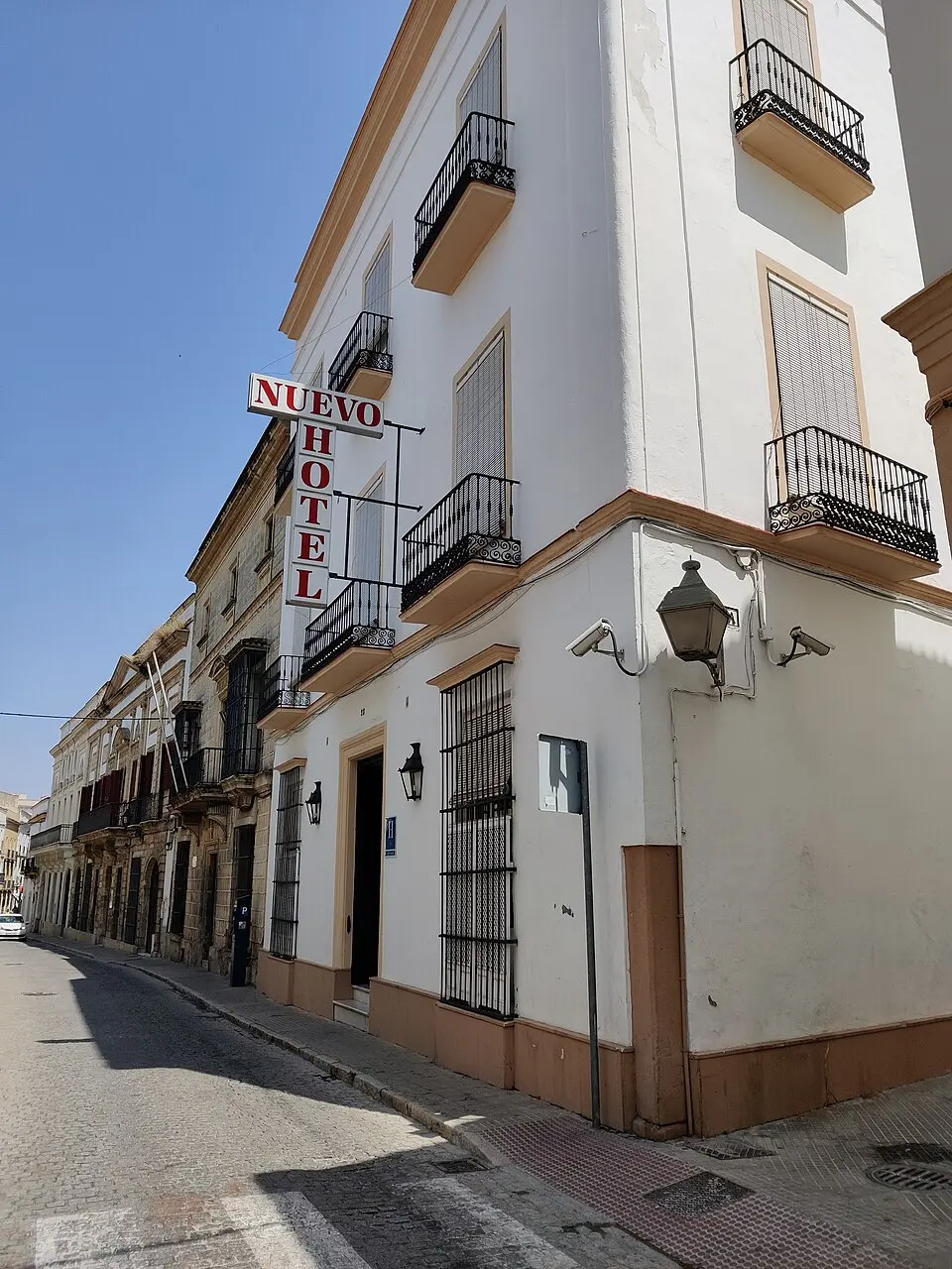 Nuevo Hotel