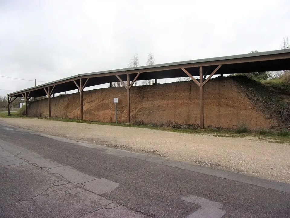 Rempart gaulois des Châteliers