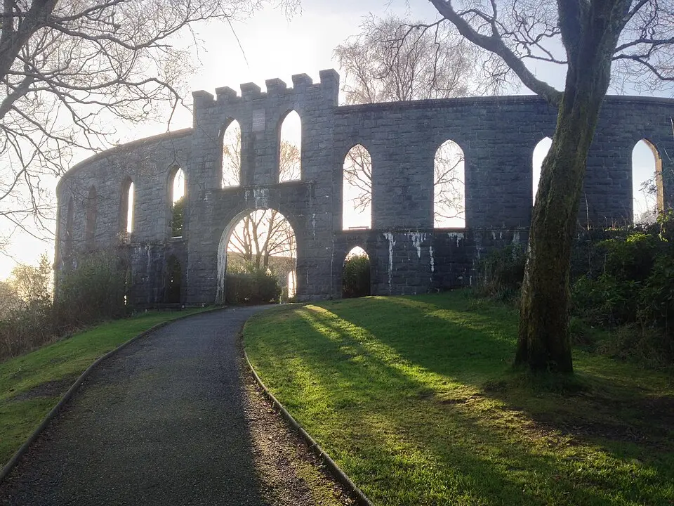 McCaig’s Tower