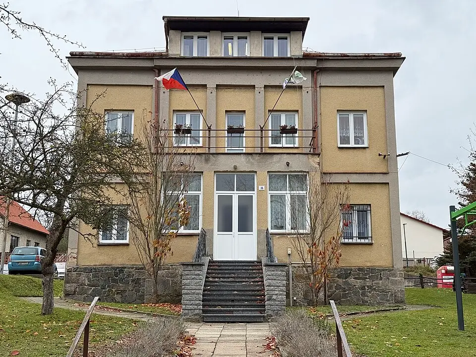 Image: Lopatalopez · CC0 Čerčany