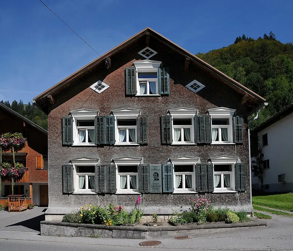 Wohnhaus, ehemaliger Bauernhof