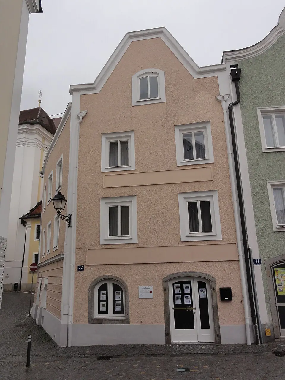 Bild: FranzOvilava · CC BY-SA 3.0 AT Bürgerhaus