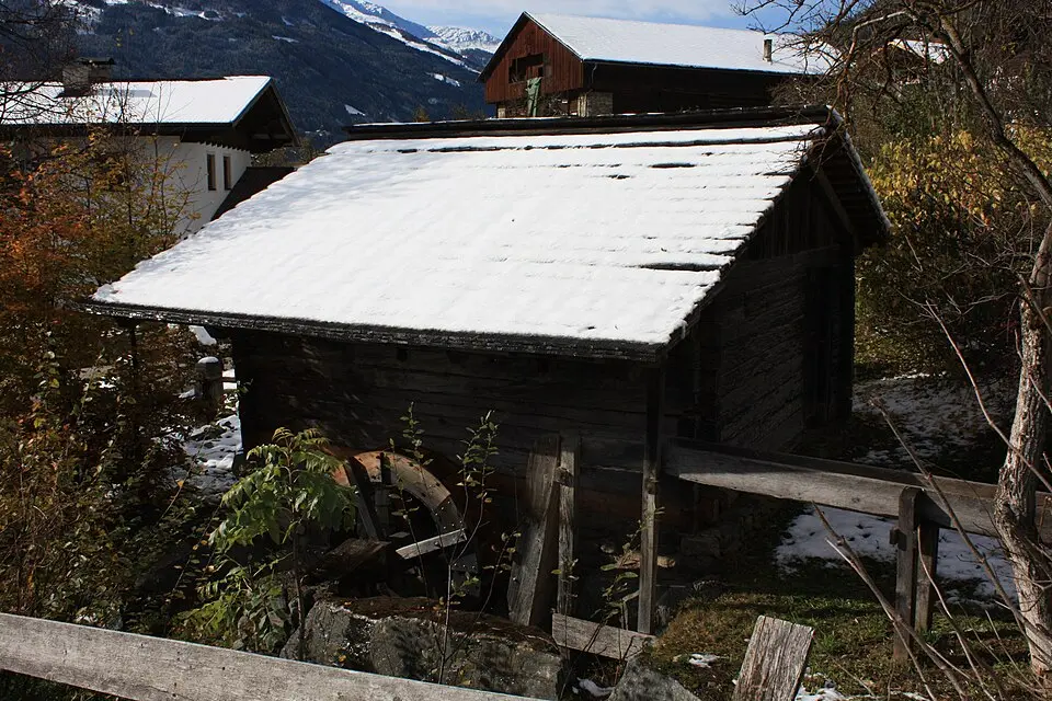 Textilfabrik Wollkartatsche