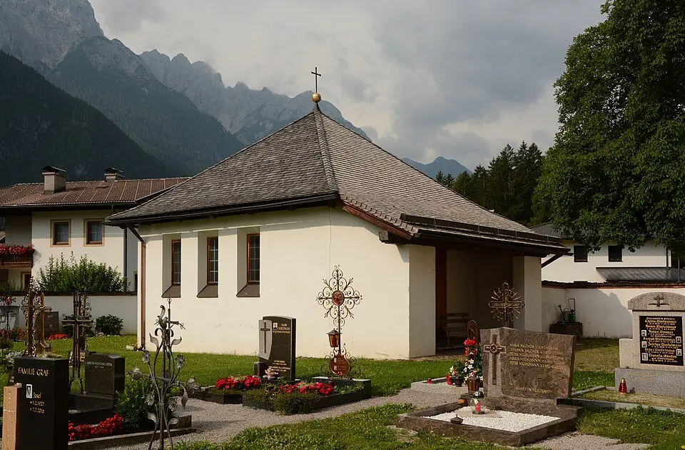 Friedhofskapelle Amlach