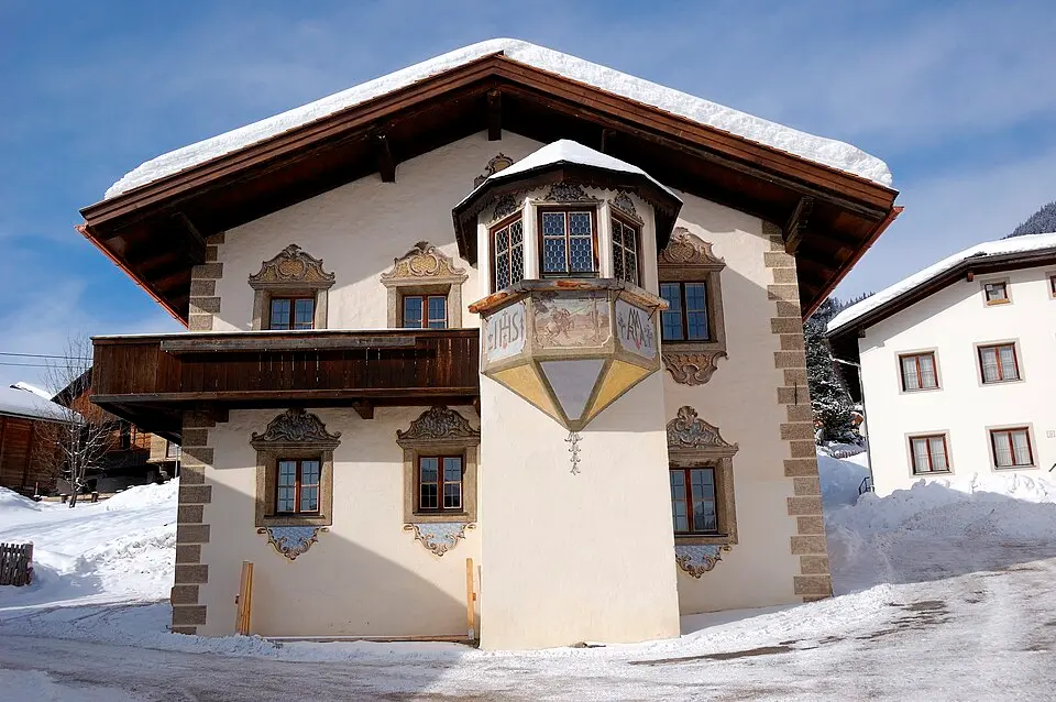 Bild: Thoodor (talk) · CC BY-SA 3.0 AT Ehem. Gasthaus, Stocker-Weiler