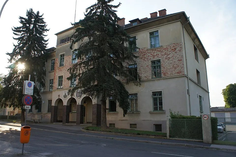 Sporck-Kaserne, Mannschaftsgebäude