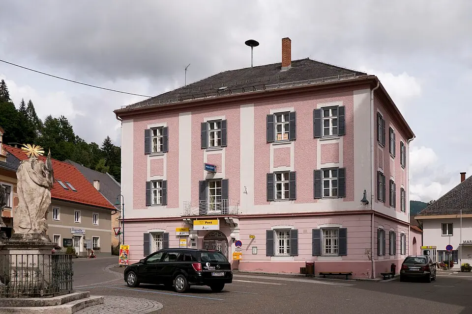 Postgebäude, sog. Bäckerhaus, ehem Gerichtsgebäude