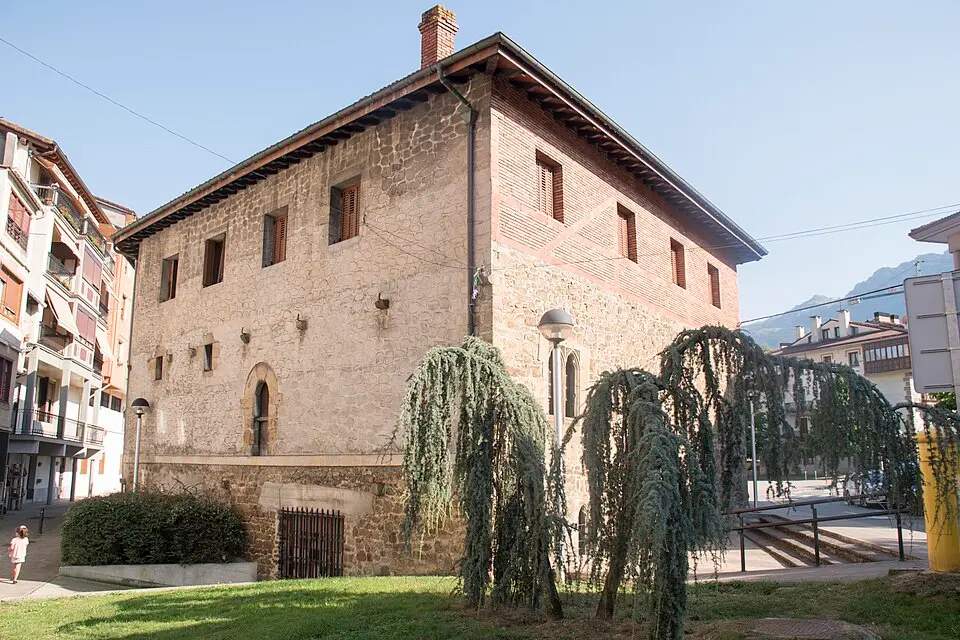 Torre De Zubiaur
