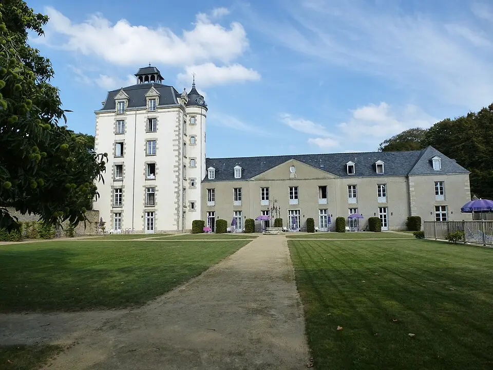 Obrázek: chisloup · CC BY 3.0 château de Kéravéon
