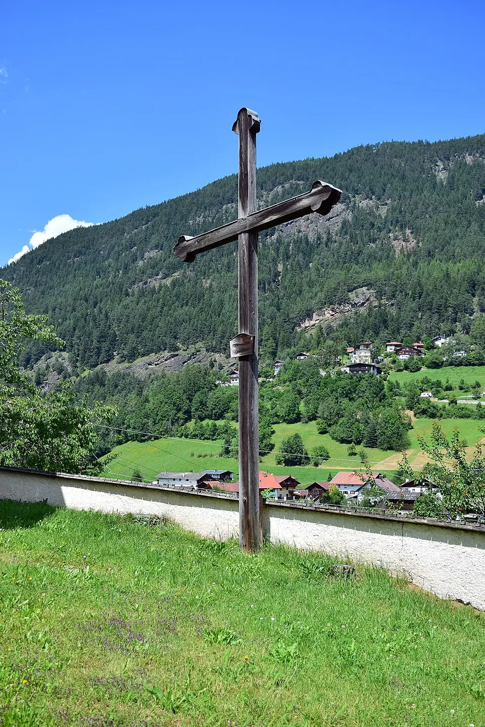 Bild: Haeferl · CC BY-SA 3.0 AT Friedhof