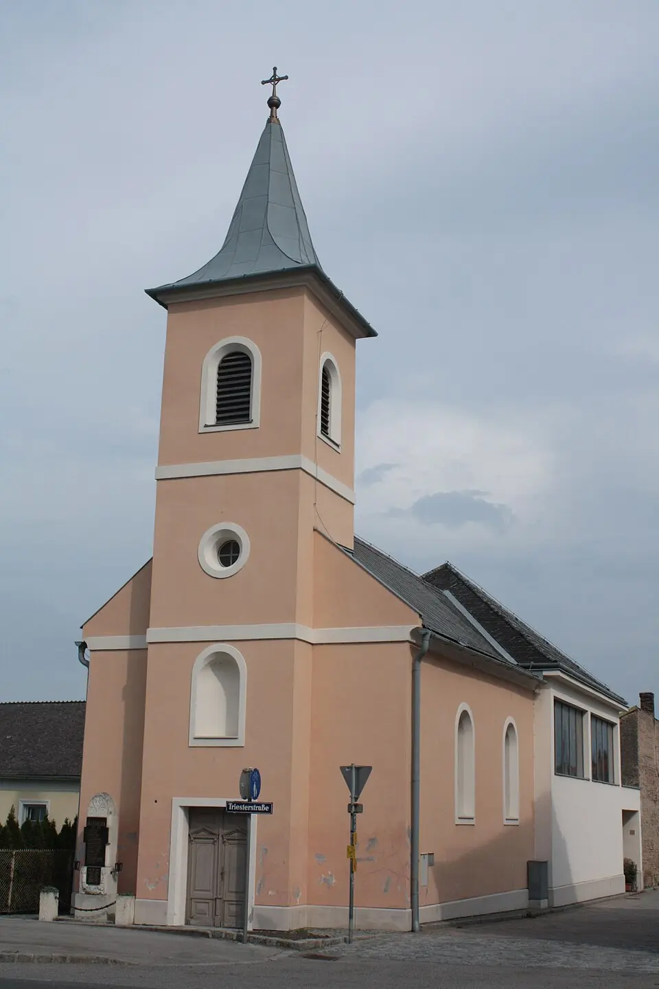 Kath. Filialkirche hl. Laurentius
