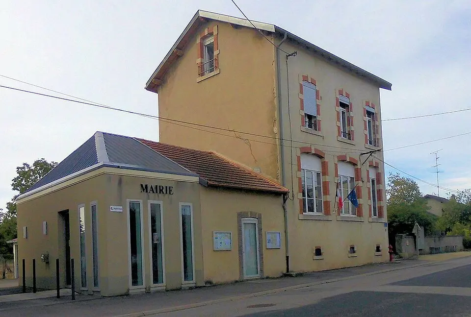 Ognéville