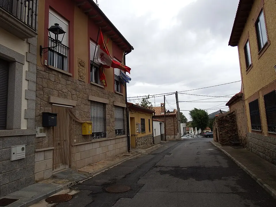 Ojos-Albos