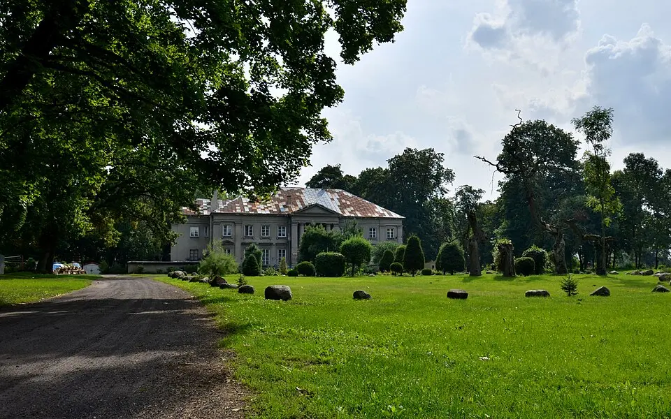 Zespół pałacowy