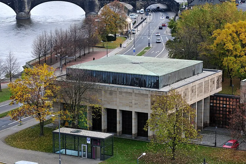 Große Probebühne