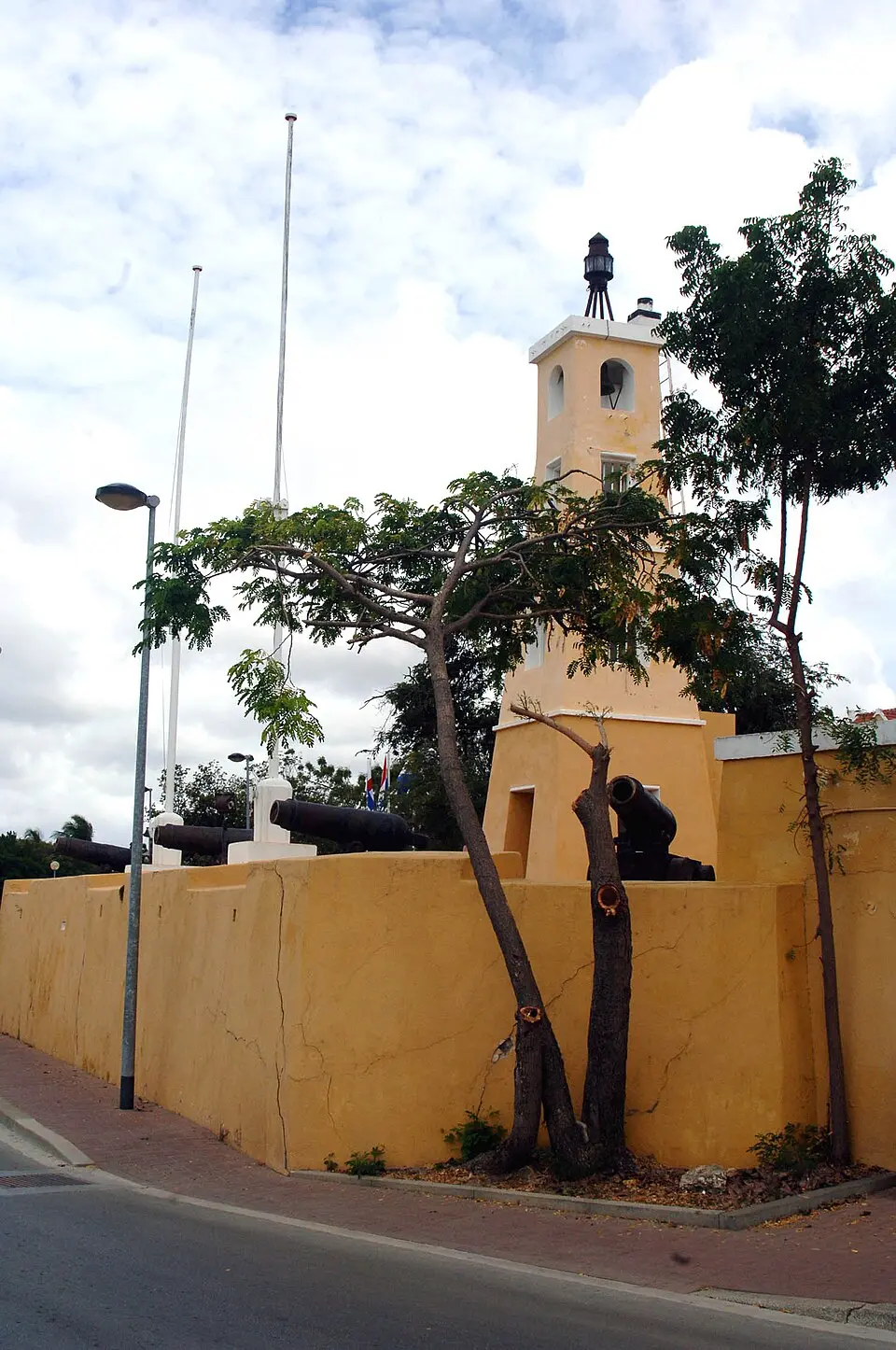 Fort Oranje