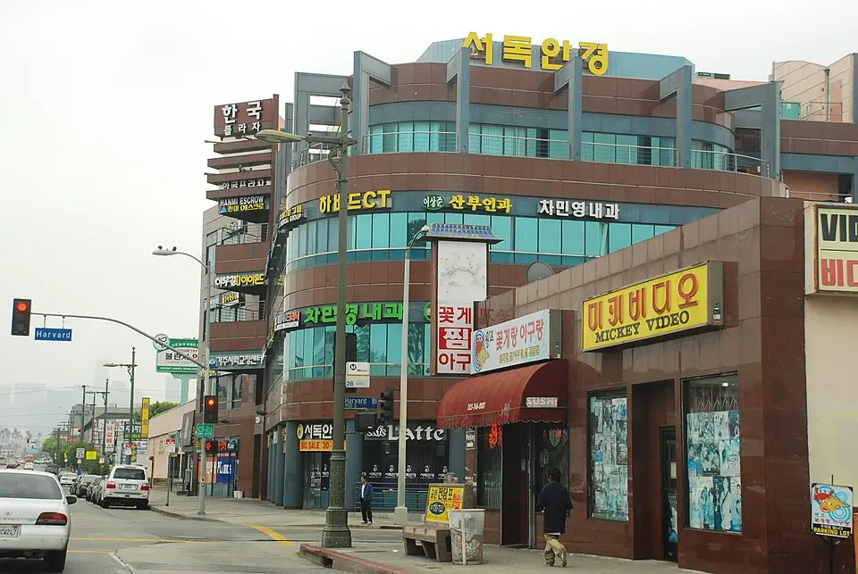 Image: User:DaveofCali · CC BY-SA 3.0 Koreatown