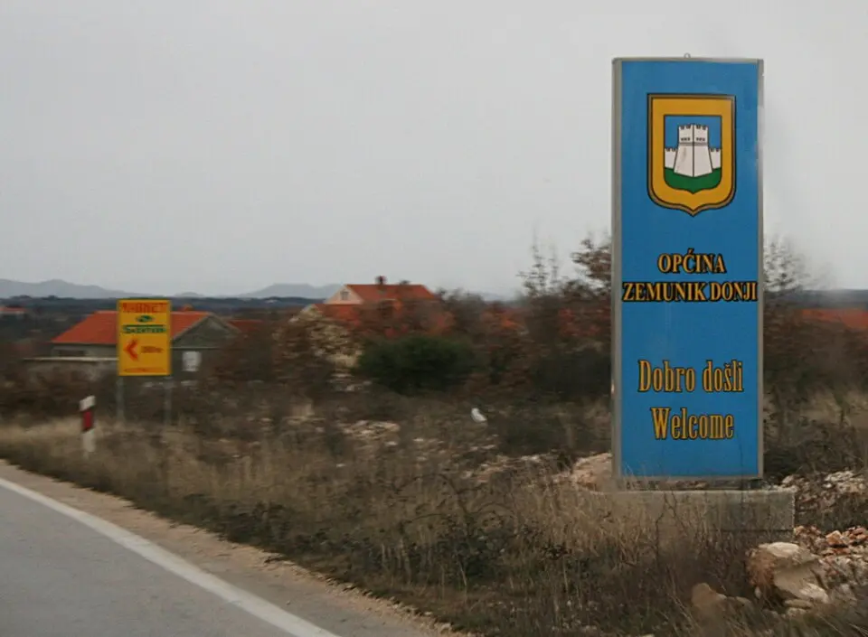 Zemunik Donji
