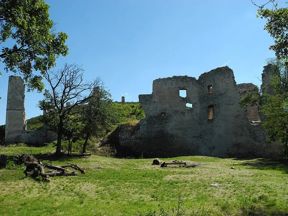 Hrad Oponice, palác juhozápadný I.