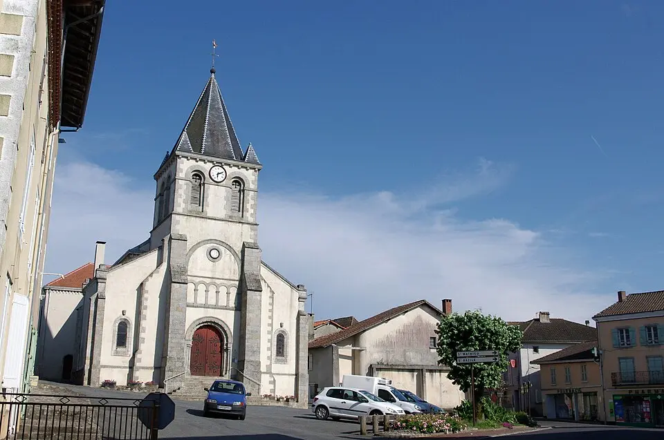 Image: Traumrune · CC BY-SA 3.0 Oradour-sur-Vayres