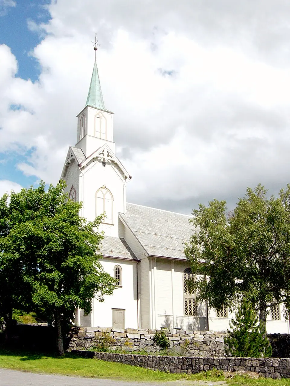 Ørskog kirke