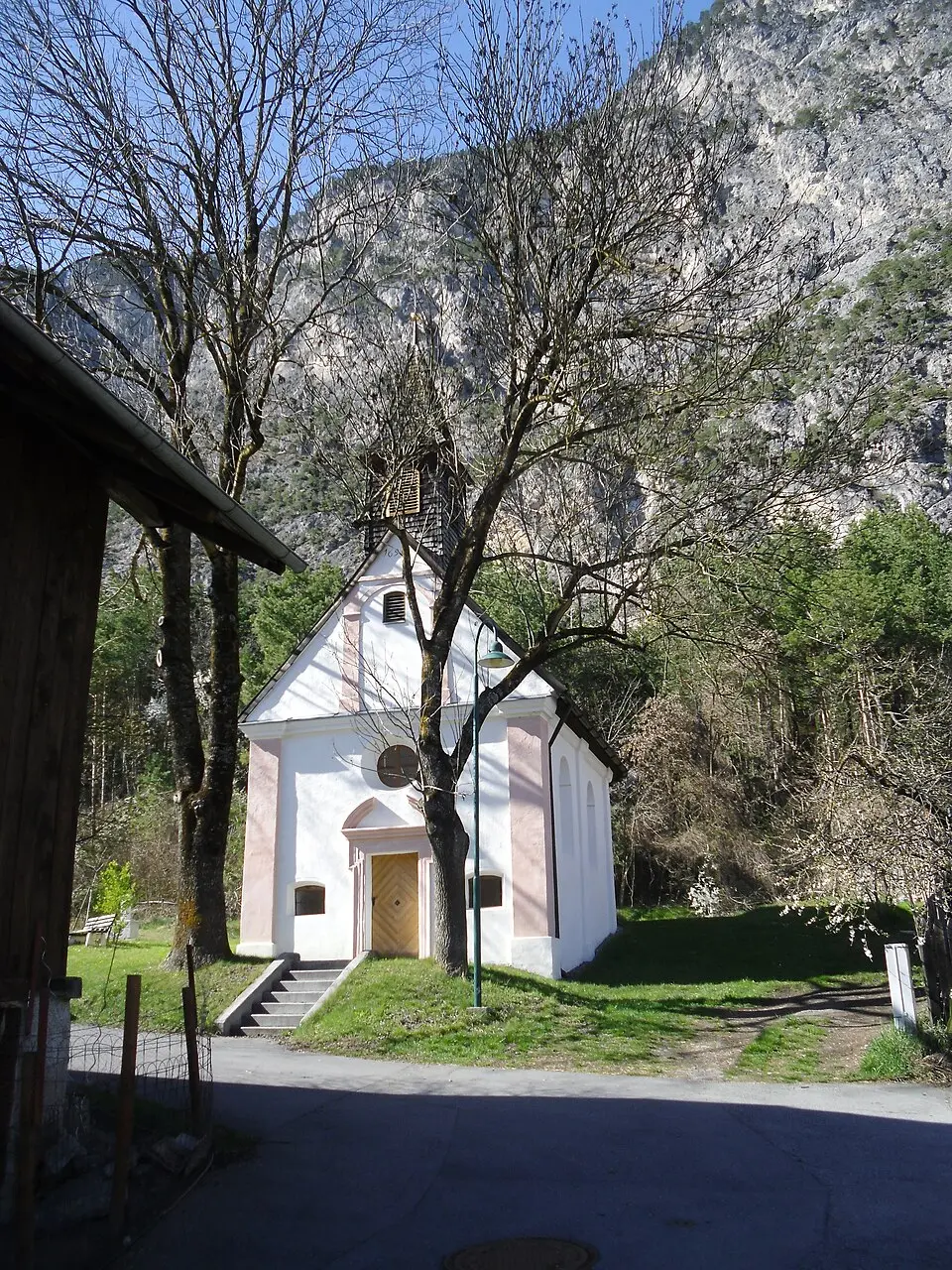 Ortskapelle Magerbach, Heilig-Kreuz-Kapelle