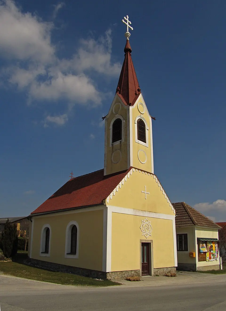 Slika: Duke of W4 (talk) · CC BY 3.0 Ortskapelle Mannshalm