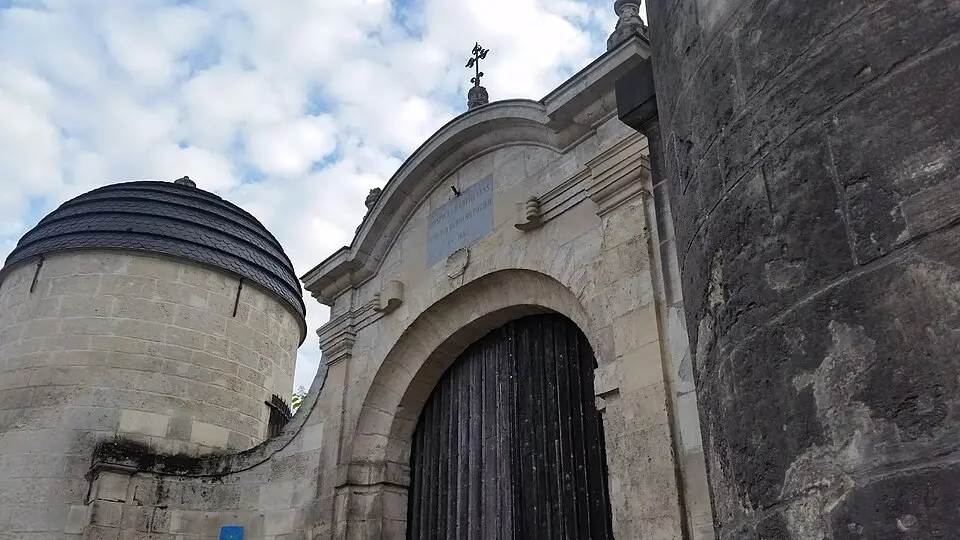 ancien château de Blérancourt
