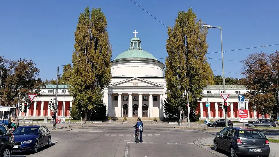 Ostfriedhof