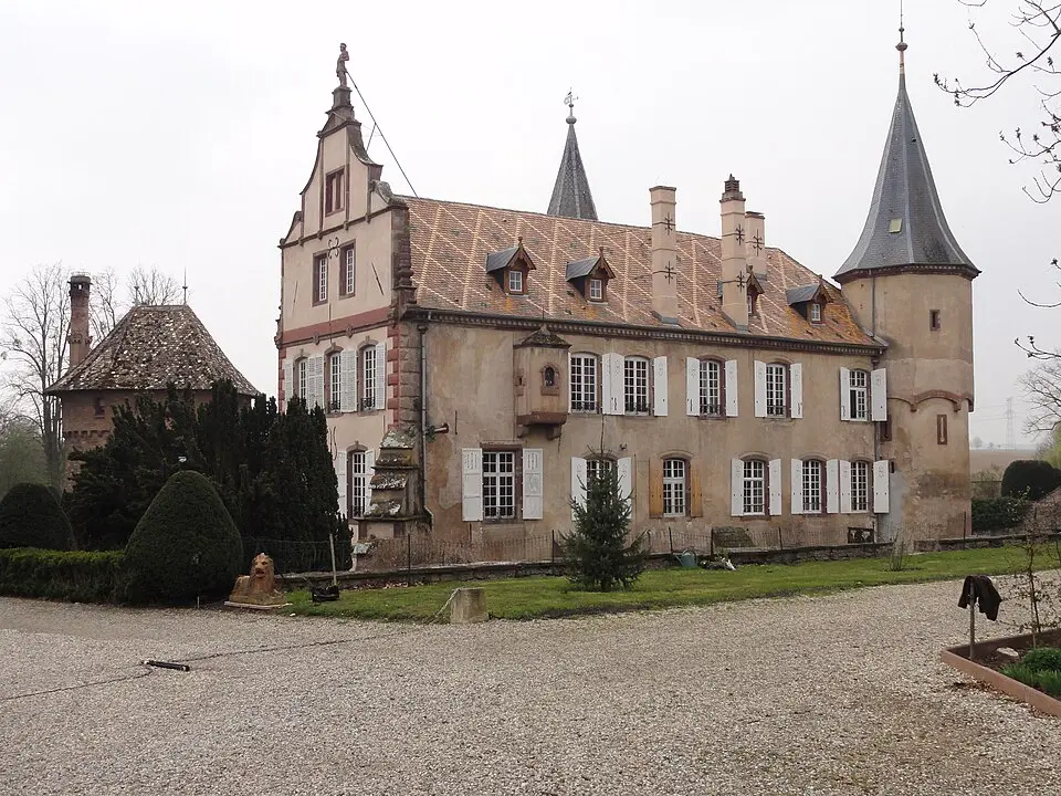 Obrázek: © Ralph Hammann - Wikimedia Commons · CC BY-SA 4.0 château d'Osthoffen