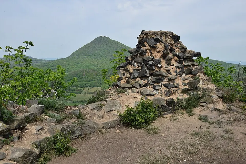 Ostrý