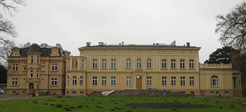 New Palace in Ostromecko